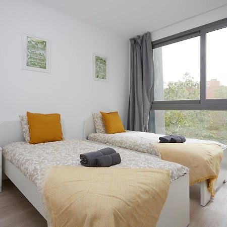Three Bedroom Two Bathroom Apartment Close To Beach Barcelona Exterior photo